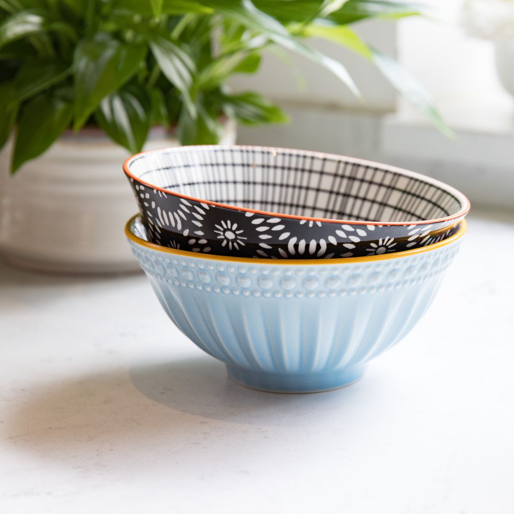 Mikasa Does It All Bowl | Black Tile