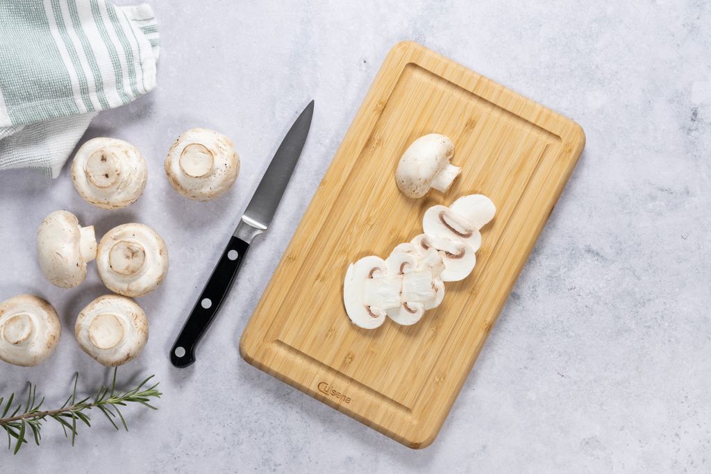 Bamboo Chopping Board - 25cm