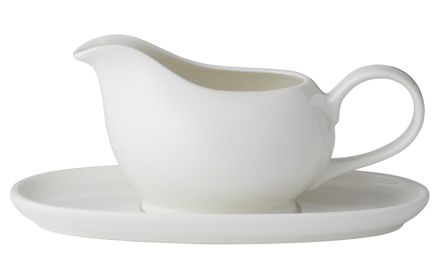 Gravy Boat & Saucer 550ml