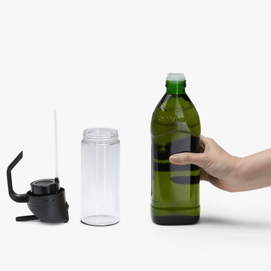 Oileroo Lite | Black + Plastic Bottle