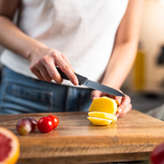 Zyliss Serrated Paring Knife w/Cover 10cm