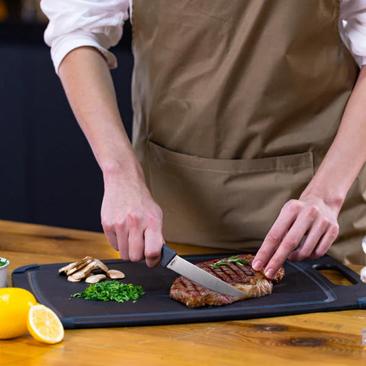 Zyliss Serrated Steak Knife w/Cover 11cm