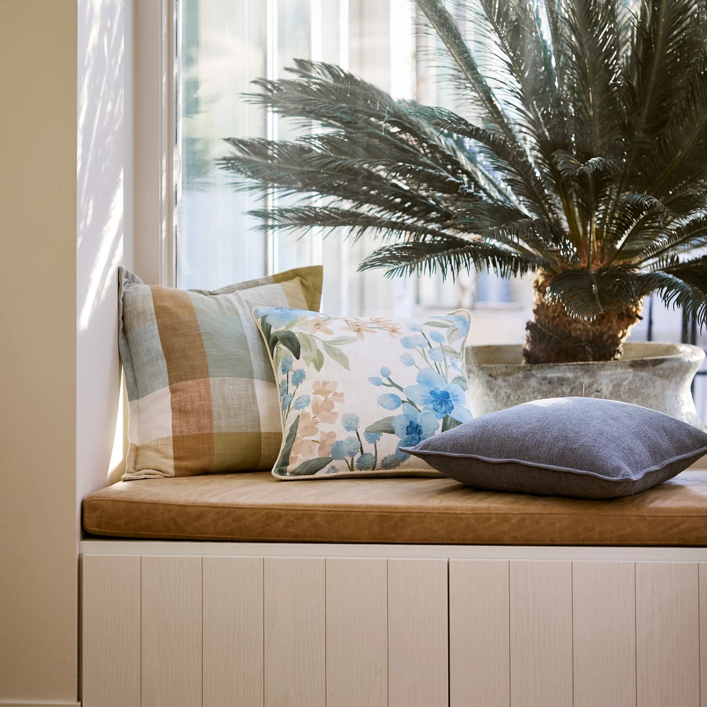 Reine Cushion | Multi Check