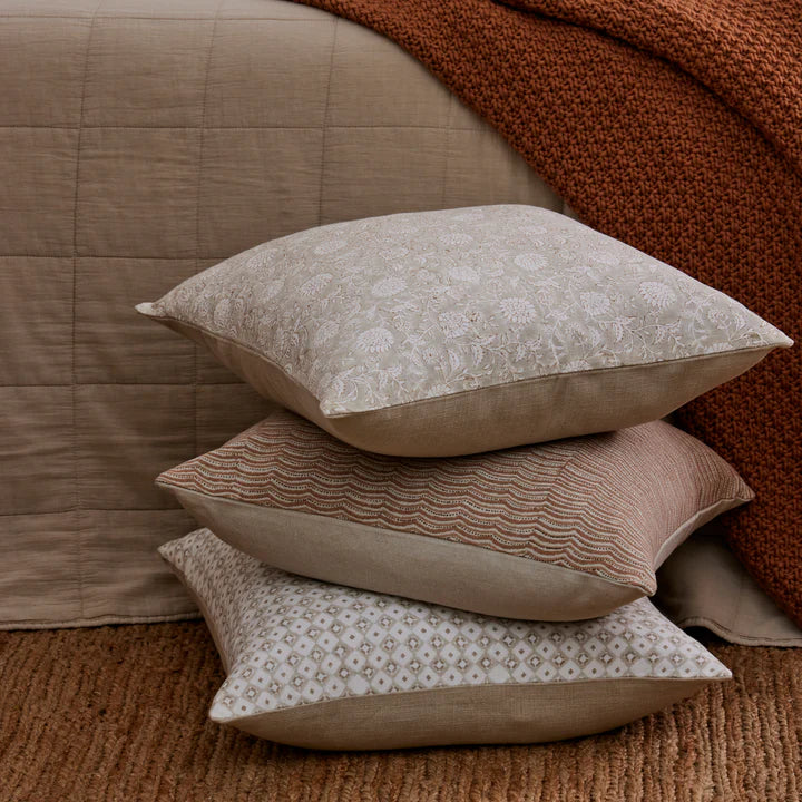 Samira Cushion | Neutral Diamond