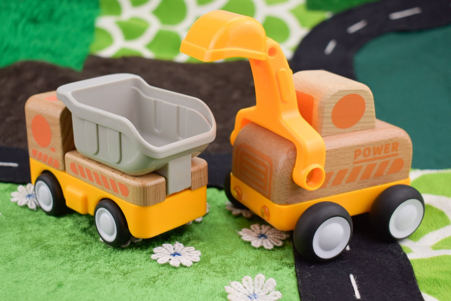 Wooden Friction Dump Truck with Sound & Light