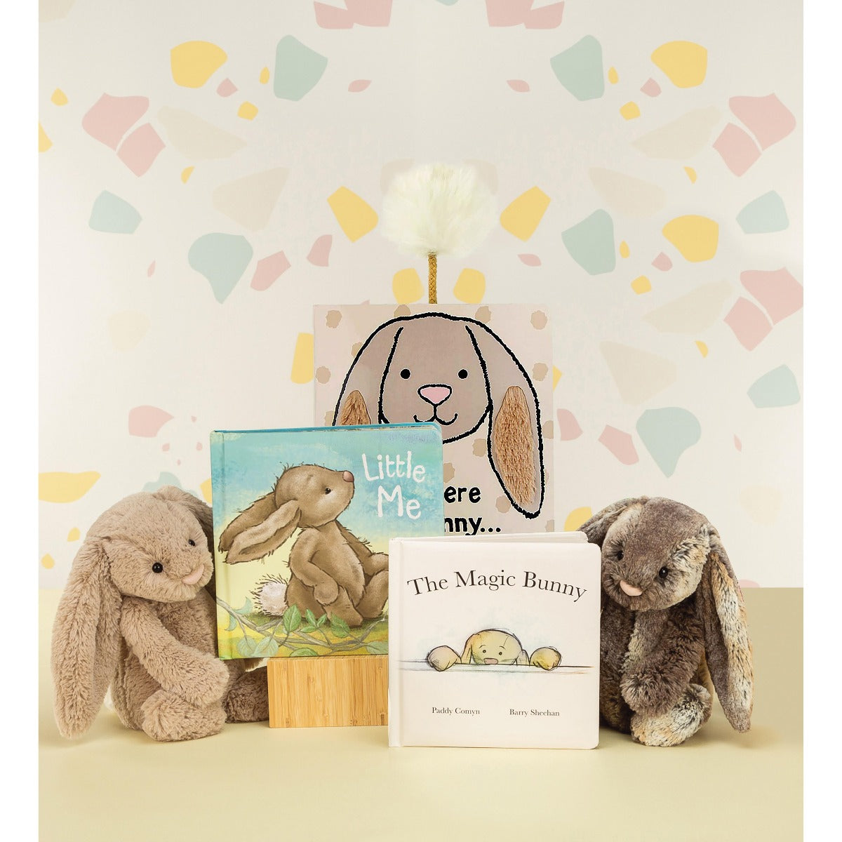 Book The Magic Bunny (Bashful Beige or Cottontail Bunny)
