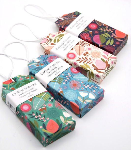 Jocelyn Proust Clothing Protector | Bush Blossom