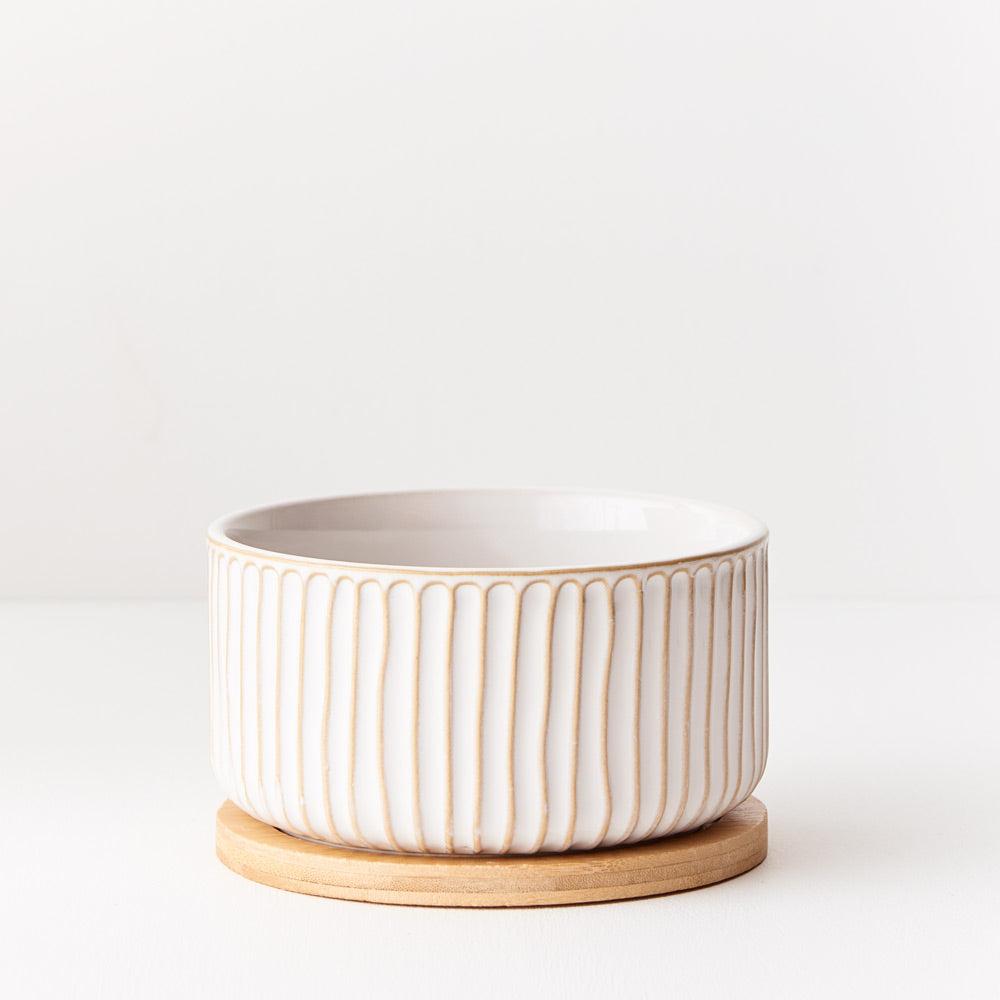 Clovelly Pot with Base