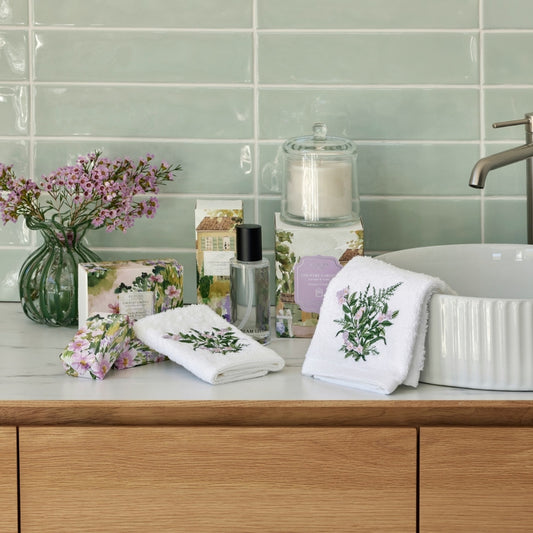 Country Garden Linen Spray | Lavender & Vanilla