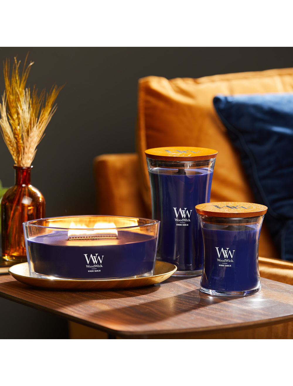 Hinoki Dahlia Medium Candle