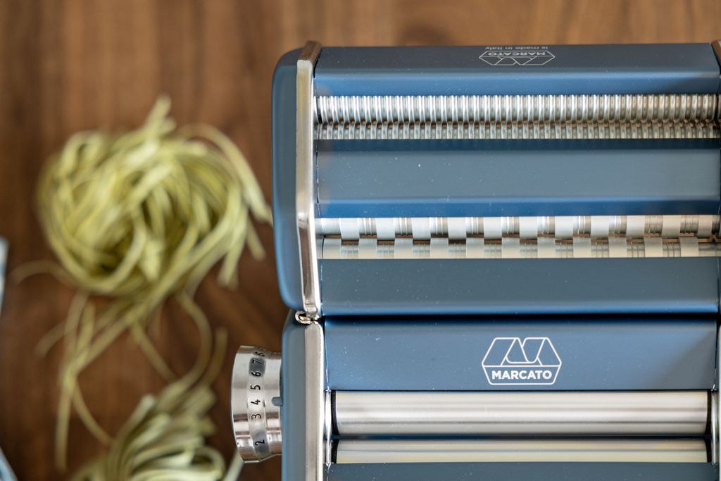 Atlas Meat Machine Atlas Plus Pasta Machine | Powder Blue – A.W. Smith & Sons Gift & Homewares