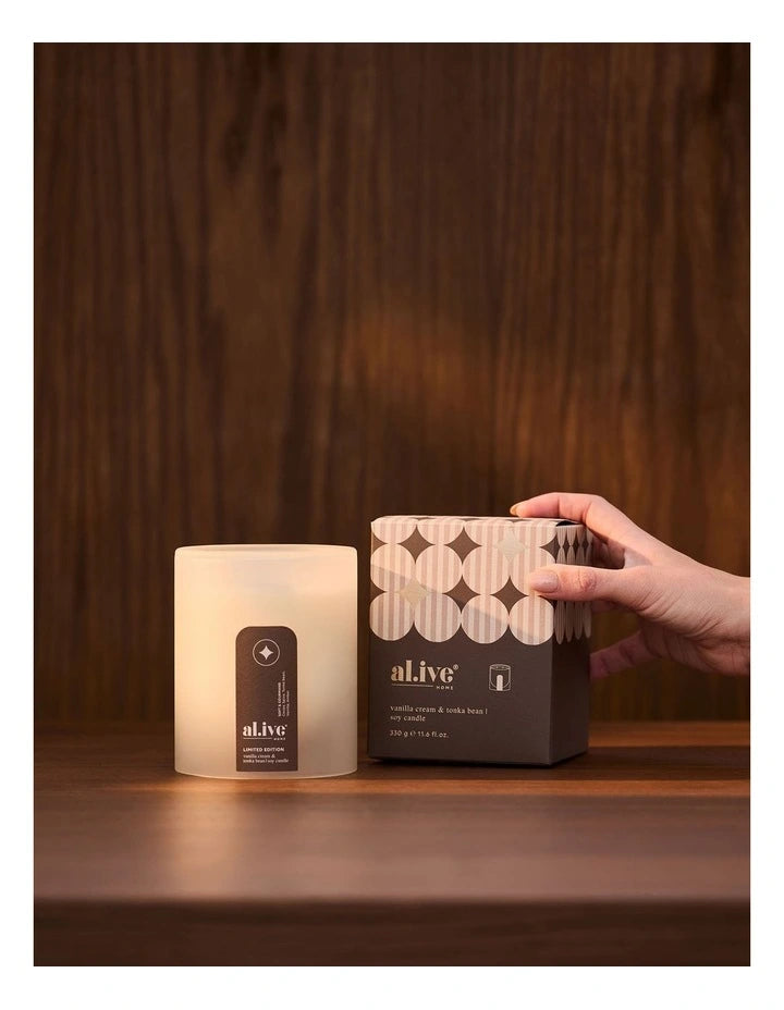 Candle  - Vanilla Cream & Tonka Bean LTD ED
