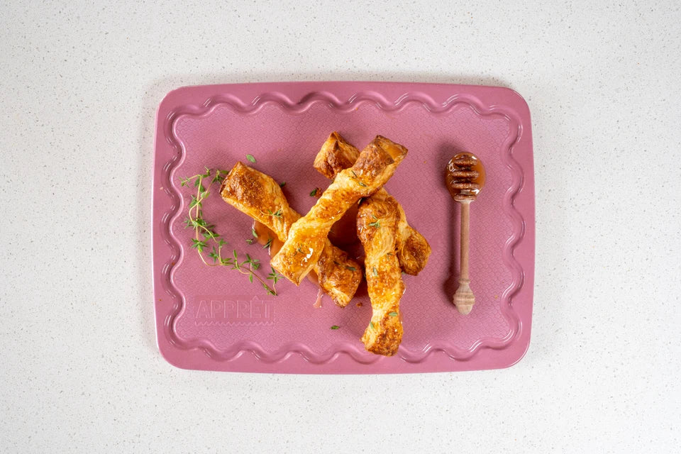 Petite Board | Pink