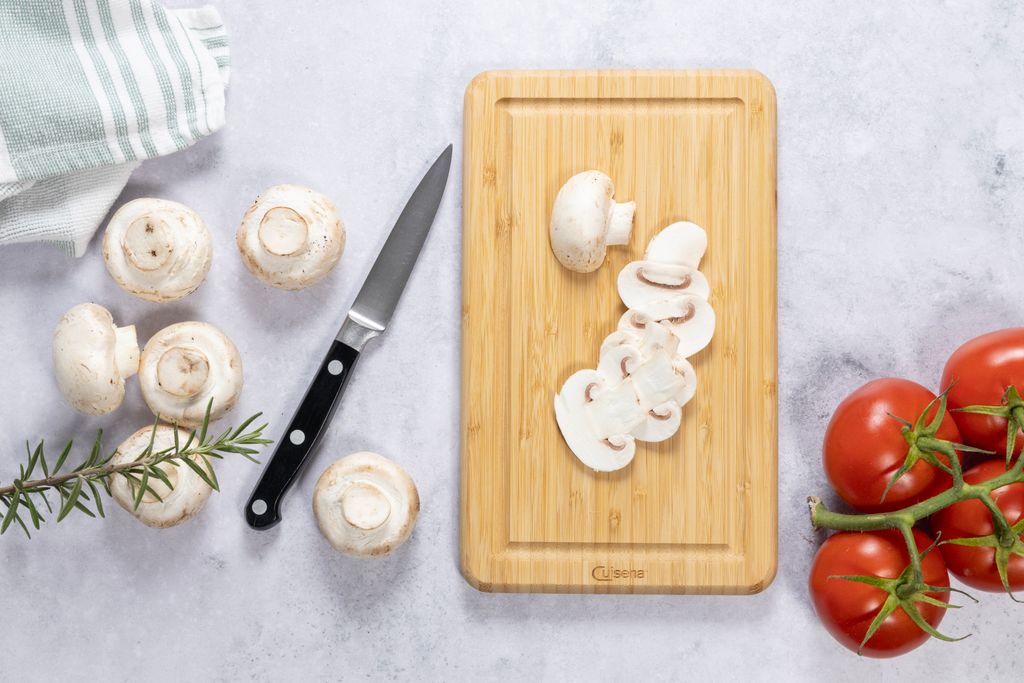 Bamboo Chopping Board - 25cm