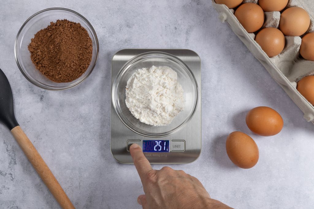 Cuisena Slim Line Digital Kitchen Scale 5kg