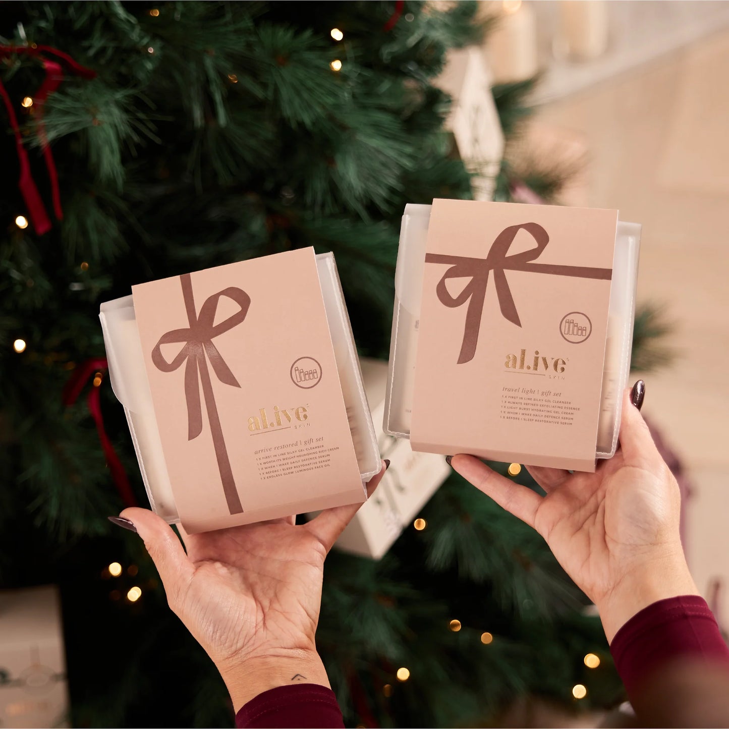 Travel Light Gift Set