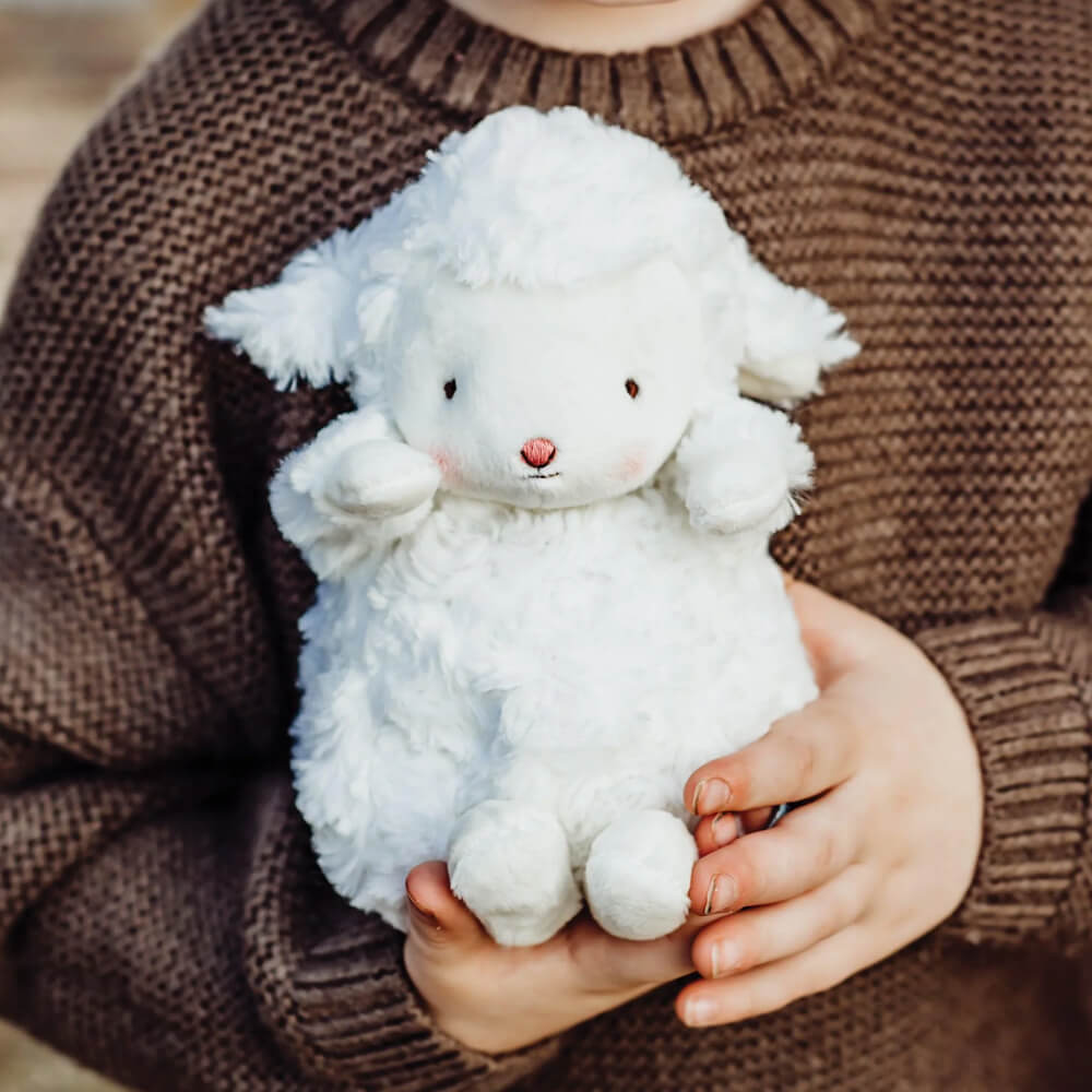 Wee Kiddo the Lamb | White