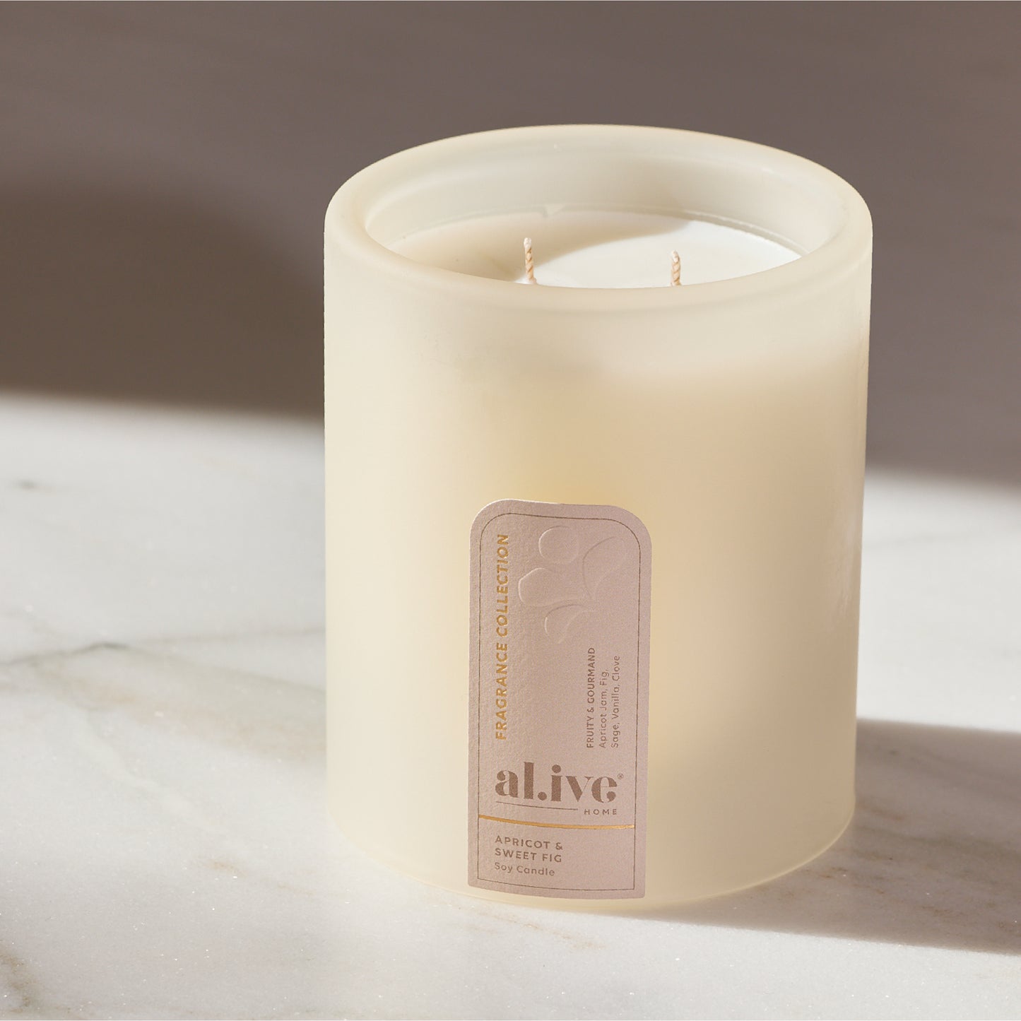 Candle  - Apricot & Sweet Fig
