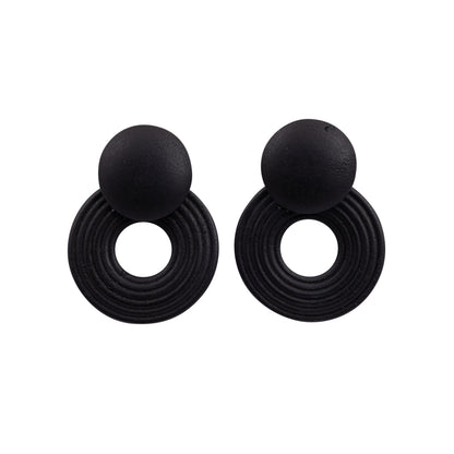 Kiki Earrings | Black Wooden Circle