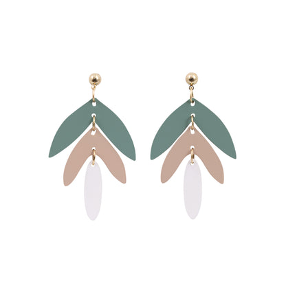 Kiki Earrings | Green Leaves