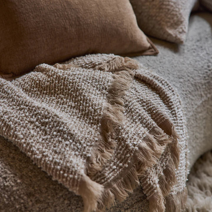 Clara Beige/Cream Throw