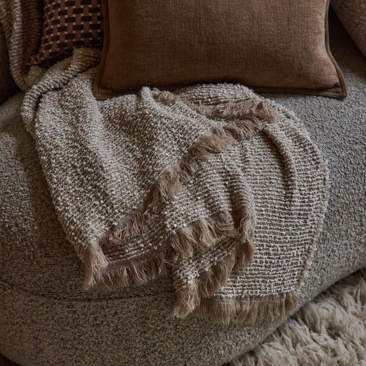 Clara Beige/Cream Throw