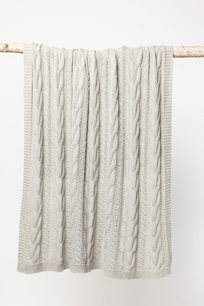 Cable Knit Throw Light Grey