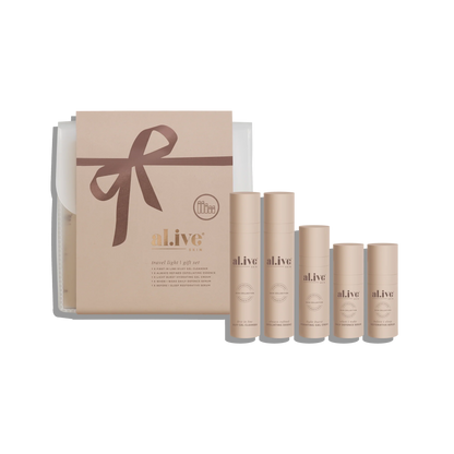 Travel Light Gift Set
