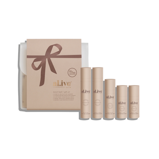 Travel Light Gift Set