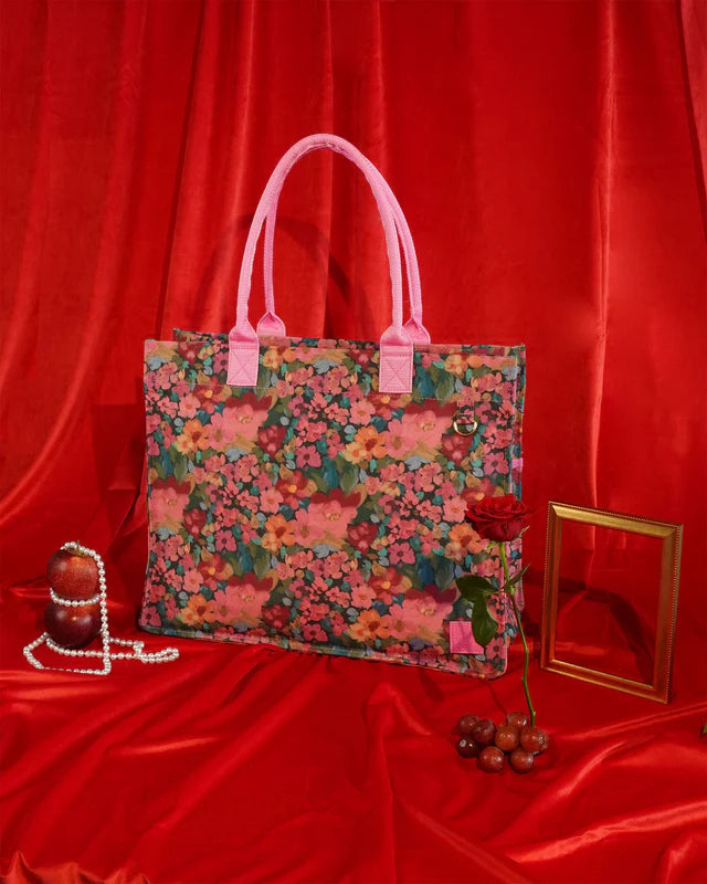 Ultimate Tote Bag | Amongst The Flowers