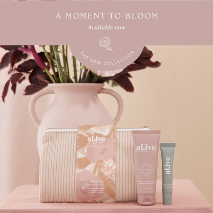 A Moment to Bloom Hand & Lip Gift Set LTD ED