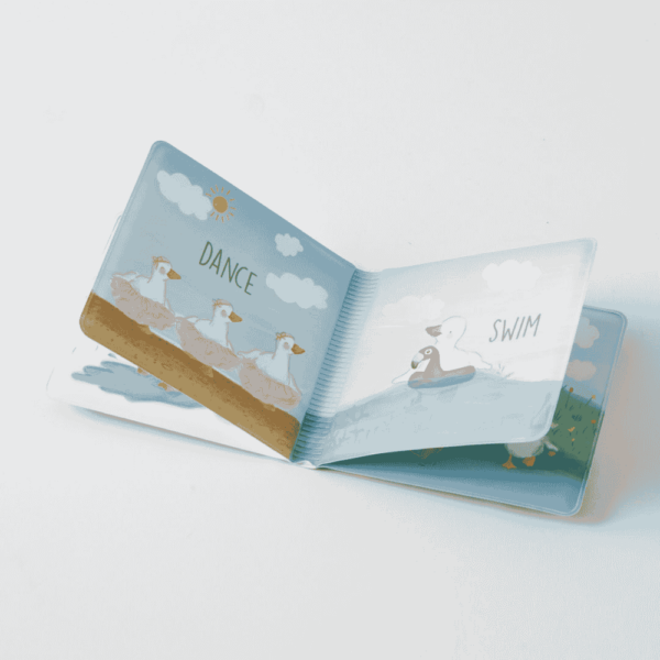 Duckys Splashy Day Bath Book