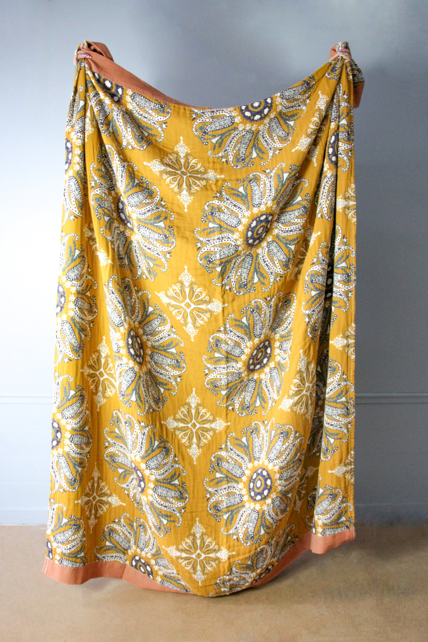 Bedspread / Throw | Bonnie