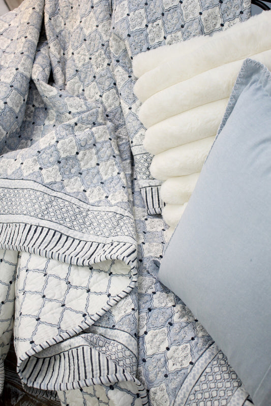 Bedspread Quilt Daydream