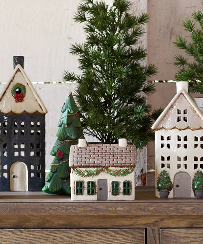 Christmas Tealight Cottage with Swag
