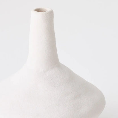 Aukia Vase