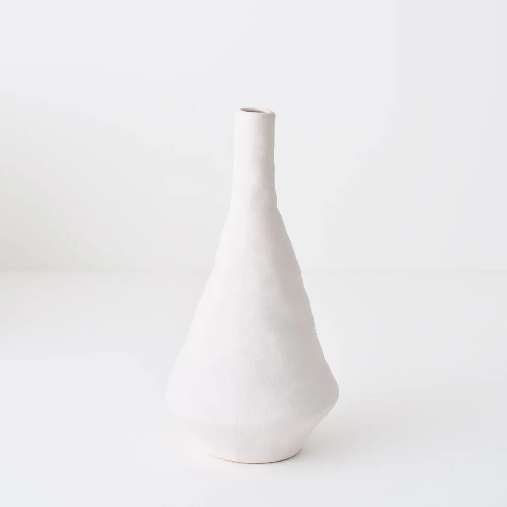 Aukia Vase