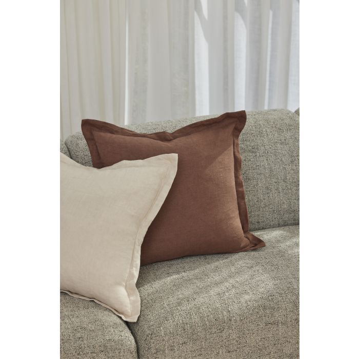 Cove Linen Cushion | Oat