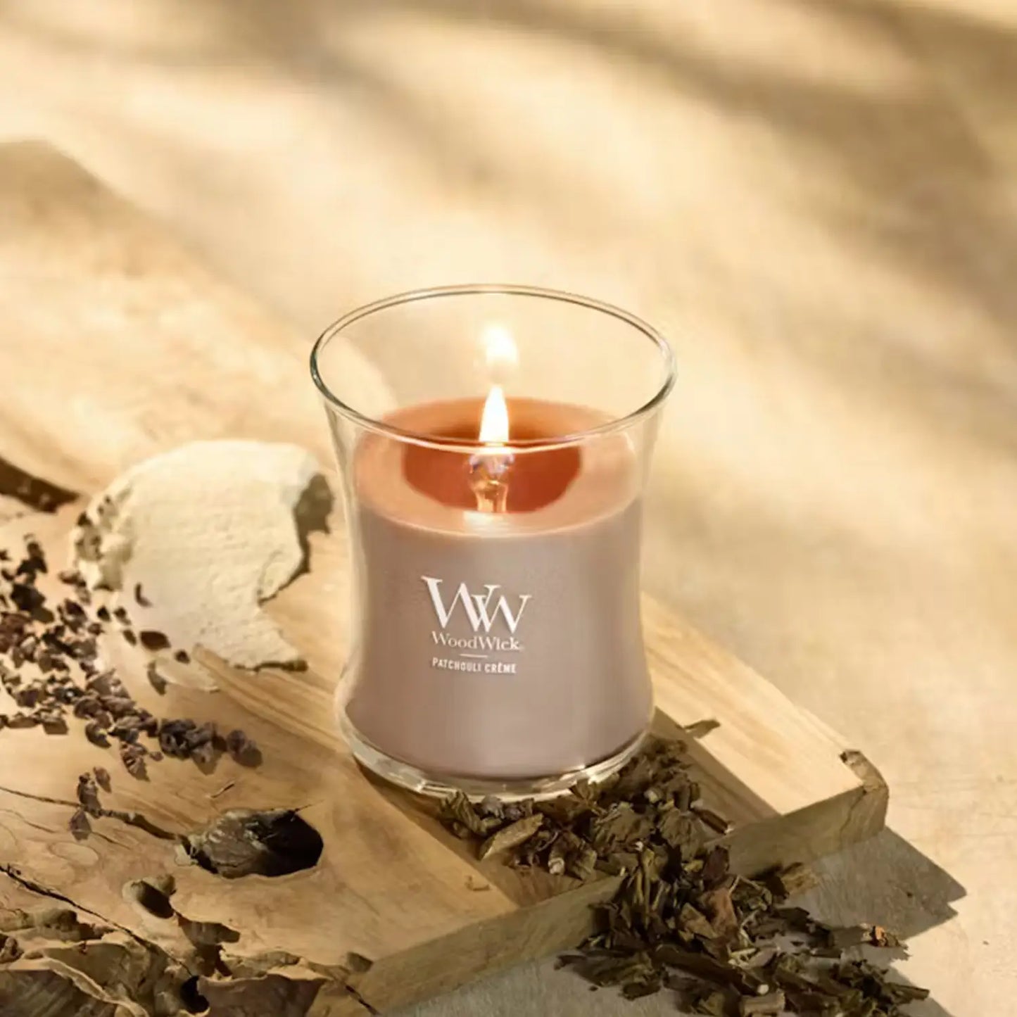 Patchouli Creme Medium Candle