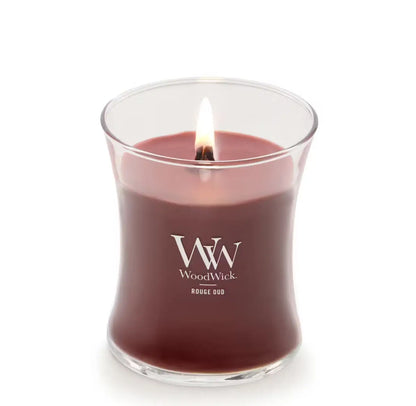 Rouge Oud Medium Candle