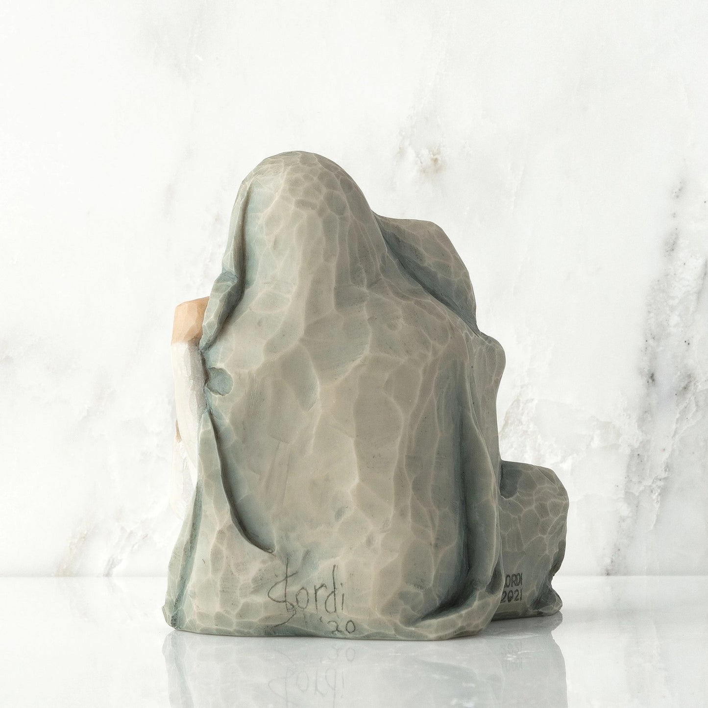 Cozy Figurine