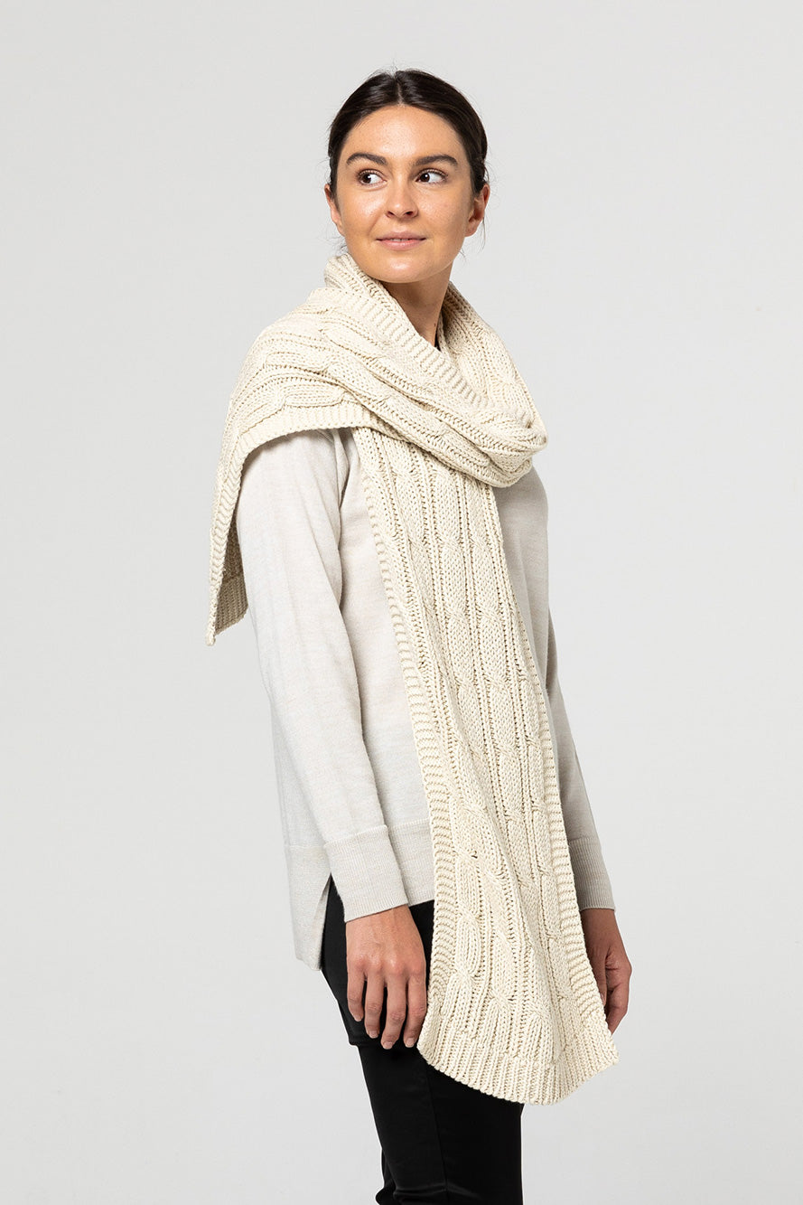 Chunky Cable Knit Scarf - Natural