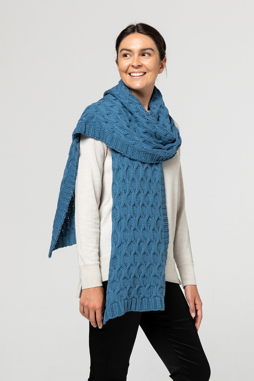 Chain Stitch Knit Scarf - Capri